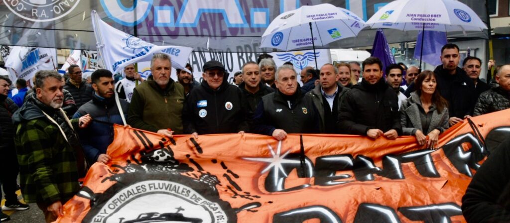 La derrota política de Milei en el Senado fue «una victoria contundente para los trabajadores del sector fluvial, marítimo y pesquero»