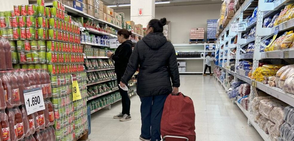 El modelo libertario hace agua: las ventas minoristas pymes cayeron un 2,6% en agosto