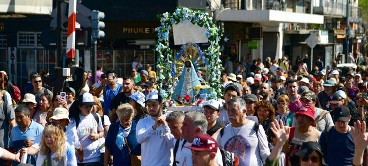 Peregrinación a Luján: «caminamos por nuestra Patria»