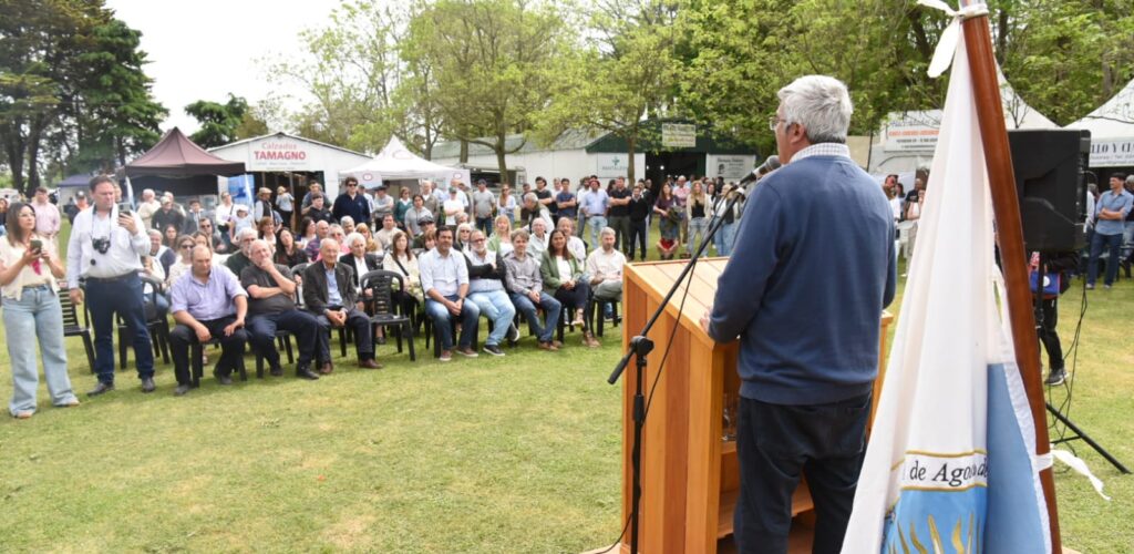«El compromiso del gobierno provincial es estar al lado de quienes producen»