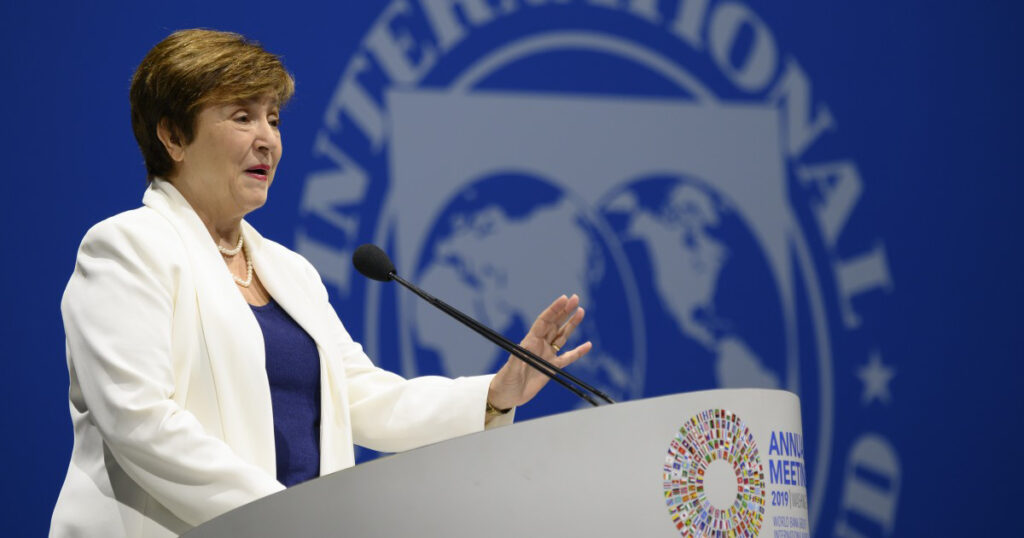 Cinismo colonial: El FMI supedita el éxito del plan de dependencia económica de Milei al apoyo de la población