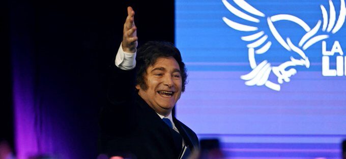 Milei sobrevivió al proceso electoral y buscará afianzar su política de dependencia económica