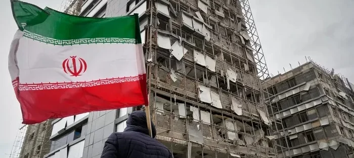 Irán: mientras tanto, los monstruos