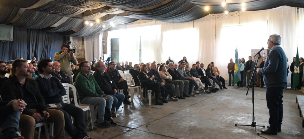 «El Gobierno Nacional avanza en un proceso de desguace que pone en riesgo capacidades estratégicas del Estado»