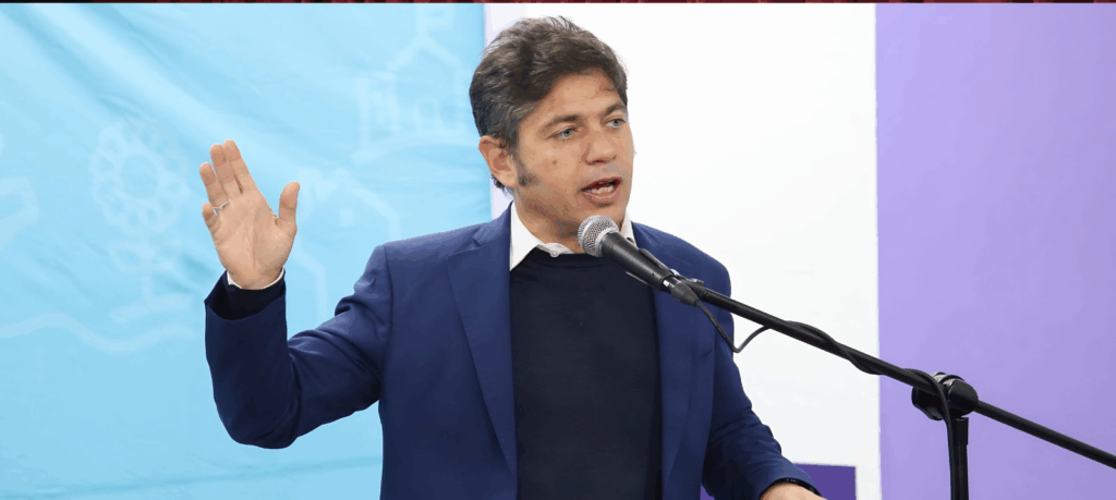 Kicillof aseguró que Milei «abandonó nuestro sistema educativo»