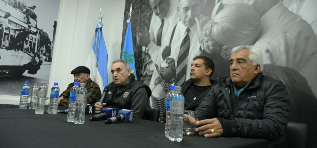 Bahía Blanca: la FeMPINRA normalizó su regional y rechazó la ofensiva del gobierno libertario contra el Movimiento Obrero