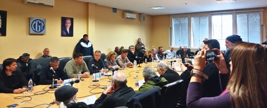 Tras el reclamo de la CGT, el Gobierno modificó el alcance de la cuota solidaria