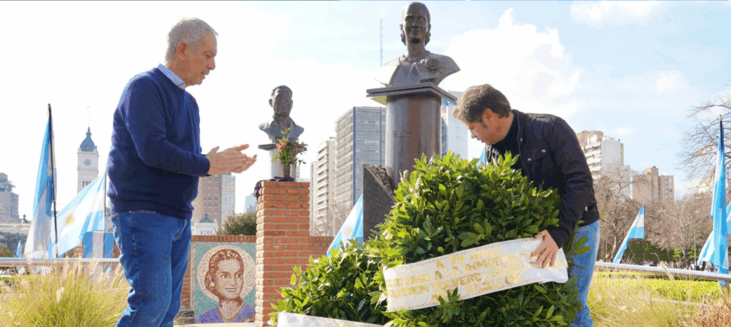 Kicillof y Alak homenajearon a Evita: «ella nos enseñó que detrás de cada necesidad hay un derecho y una obligación»