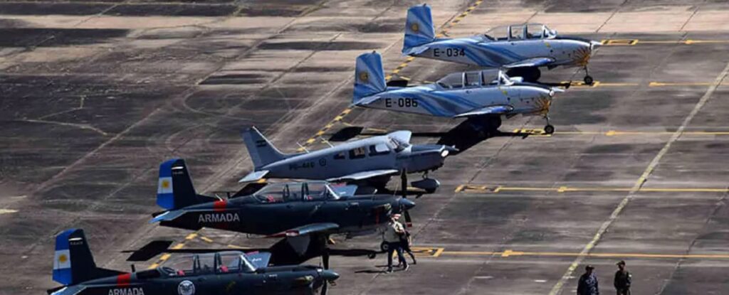 Milei avanzó en la destrucción del sistema de defensa nacional: desarticuló las actividades estratégicas de la Base Aeronaval Punta Indio