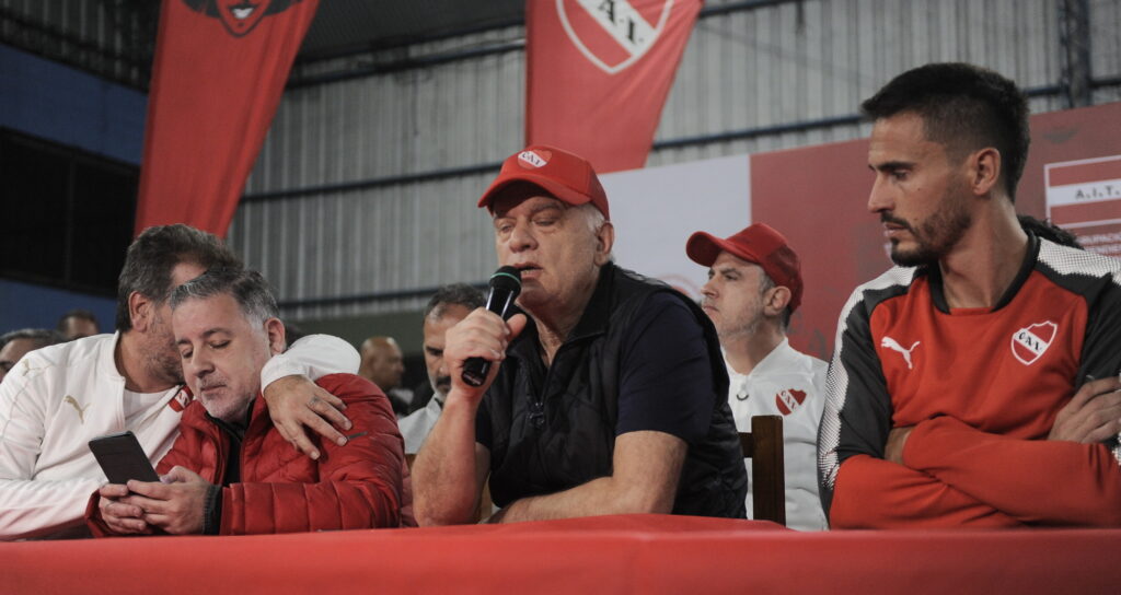 Independiente y el fin de la aventura macrista