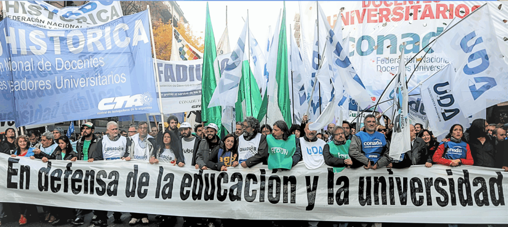 El Frente Sindical Universitario rechazó el aumento del 3% ofrecido por el Gobierno libertario y lanzó un paro nacional para el miércoles 2 de septiembre