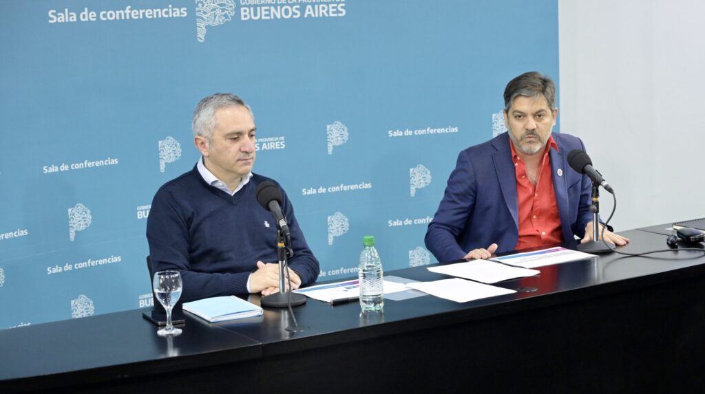 Bianco cuestionó el modelo económico de Milei: caída del consumo, pérdida de empleos y endeudamiento familiar