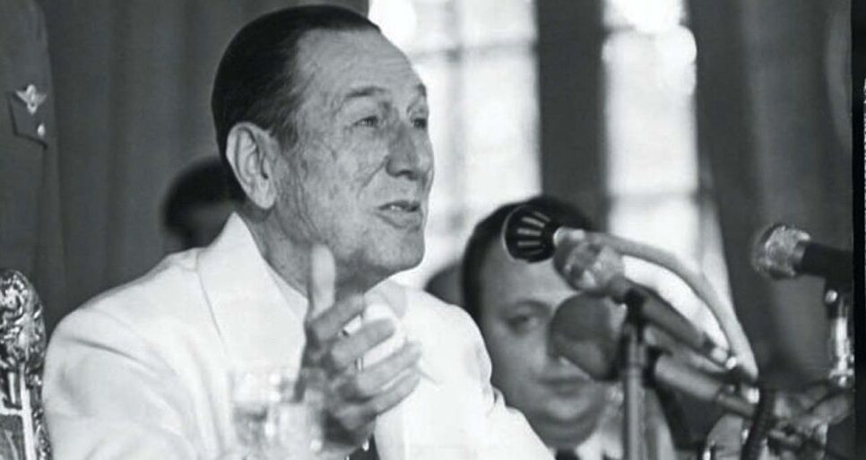 De sofistas y traidores: volver a Perón